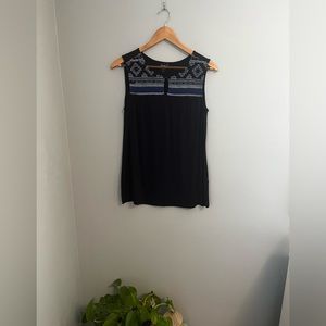 Blue flowy tank top blouse